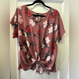 First Kei Floral Blouse